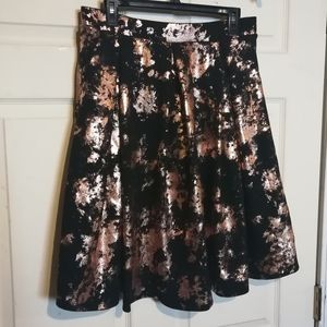 LuLaRoe Elegant black Madison with Rose gold L